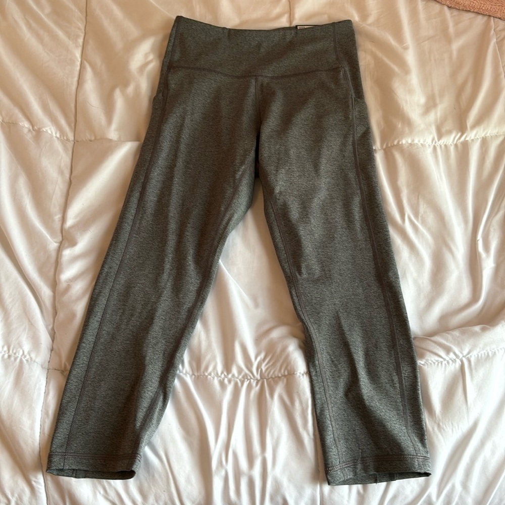 Tek Gear High Rise Capri Leggings